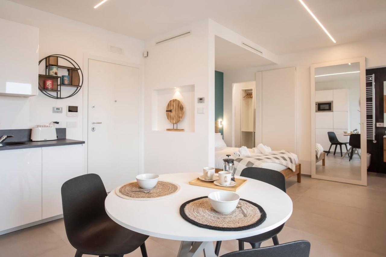 Gentile 46 Blu Luxury Flat Leilighet Bari Eksteriør bilde
