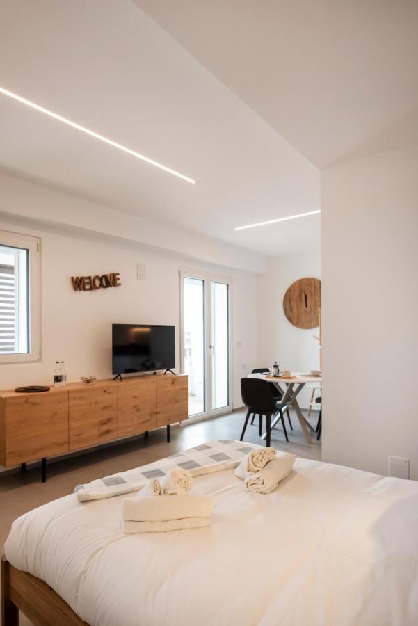 Gentile 46 Blu Luxury Flat Leilighet Bari Eksteriør bilde