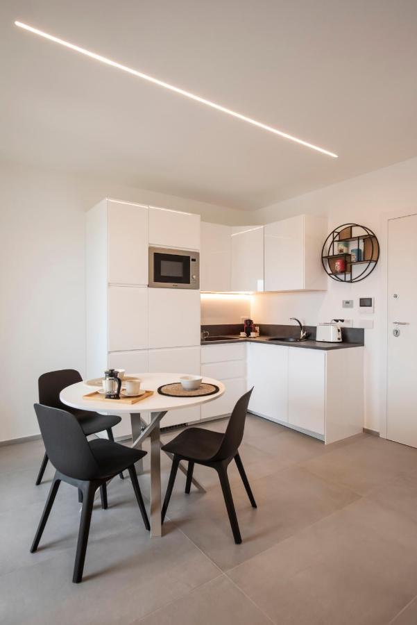 Gentile 46 Blu Luxury Flat Leilighet Bari Eksteriør bilde